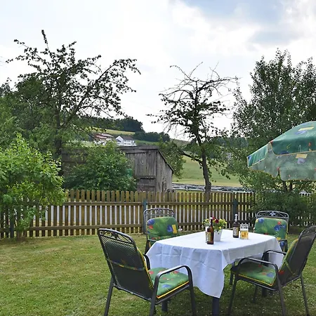 Сasa de vacaciones Mit Garten In Waldnaehe