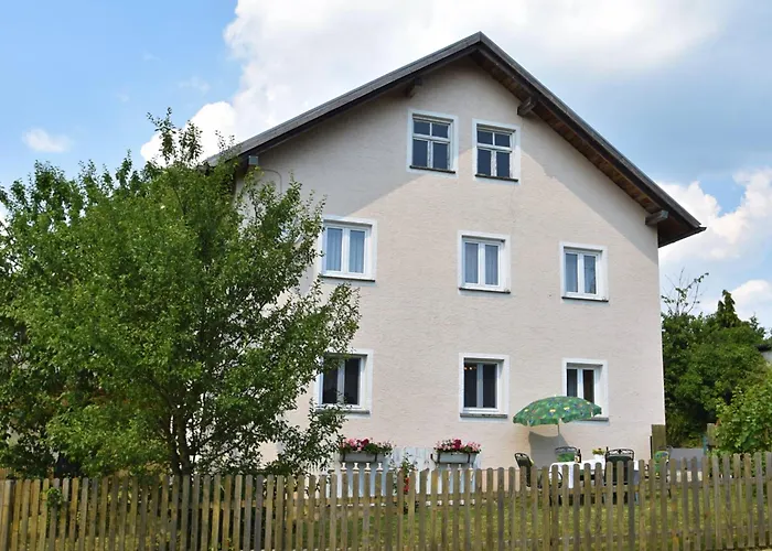 Mit Garten In Waldnaehe Casa de Férias